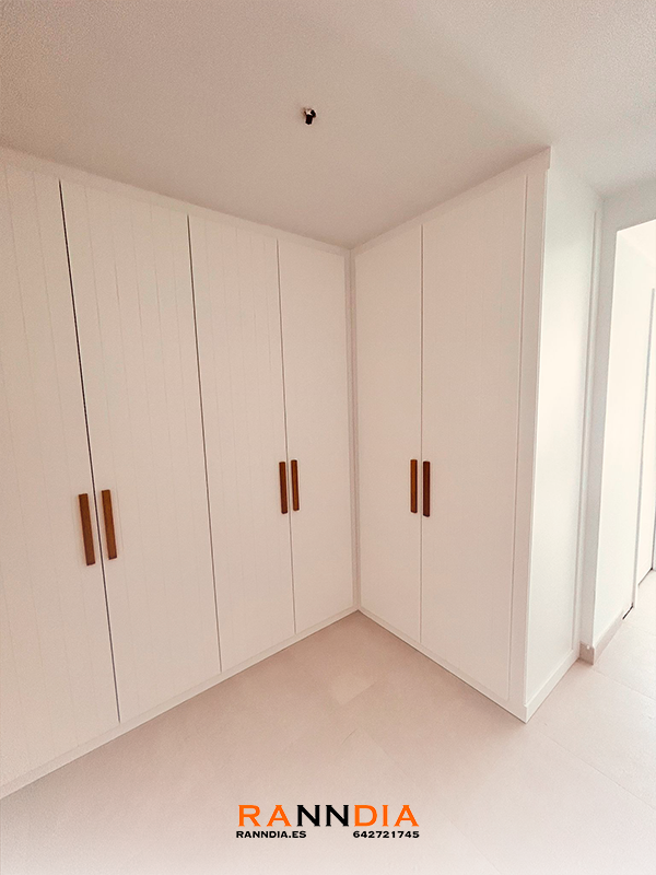 Armario a medida 19 en Vélez-Málaga